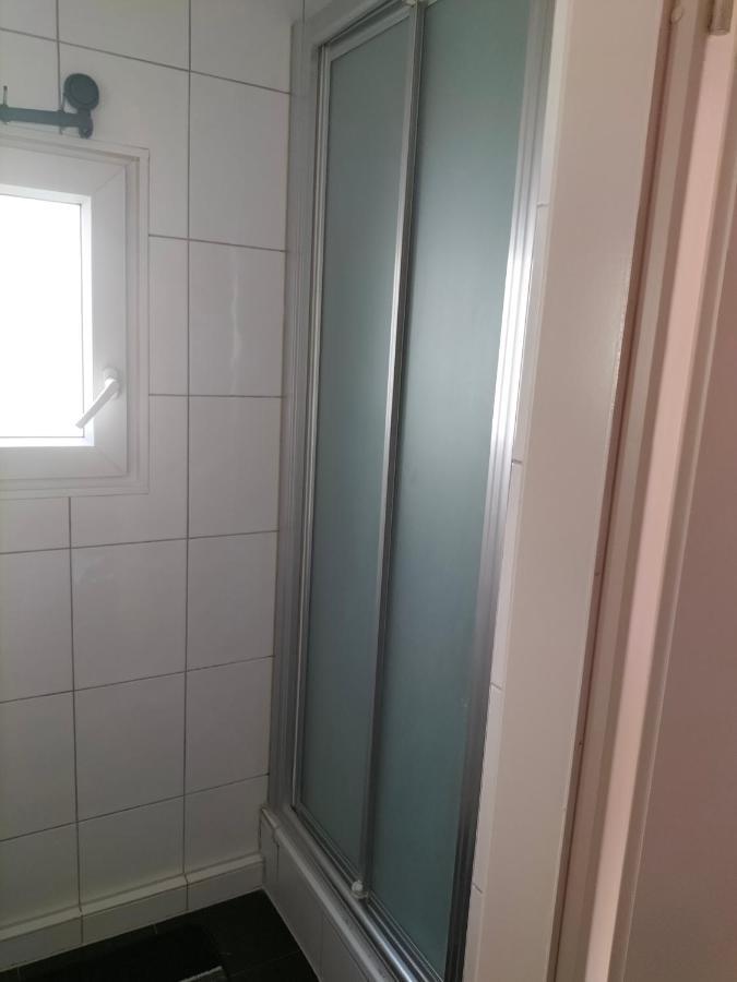 01 Apartment *